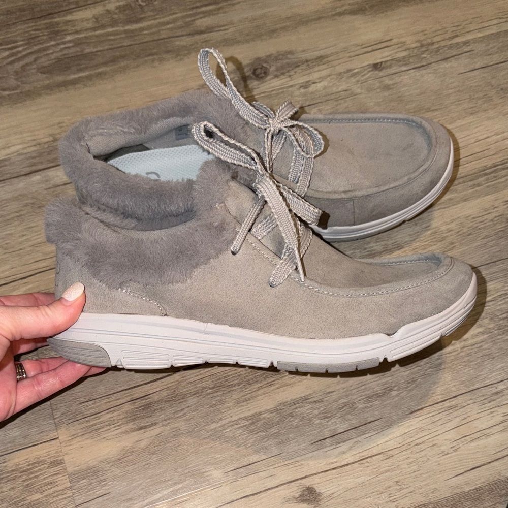 Ryka Light Gray Suede Slip-On Loafers with Plush Collar and Laces